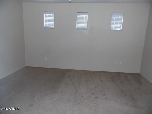 Building Photo - 8472 W Lewis Ave