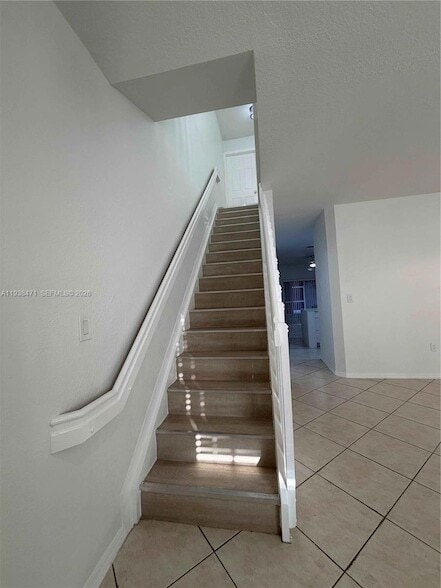 Building Photo - 5755 NW 115th Ct