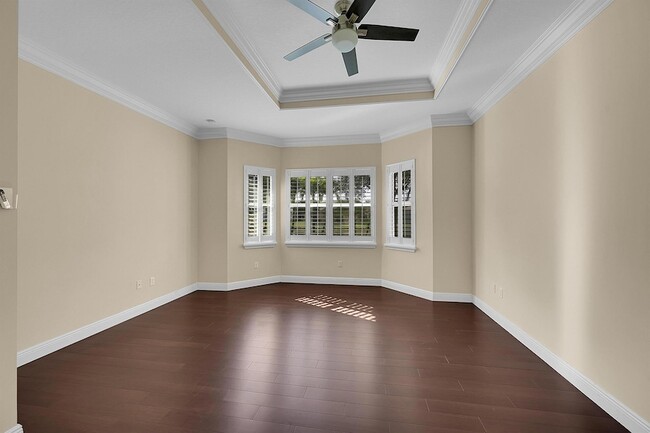 Building Photo - 2525 Vicara Court