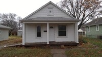 Building Photo - 1736 N Irving St