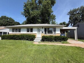 Building Photo - 1695 Crowder Dr