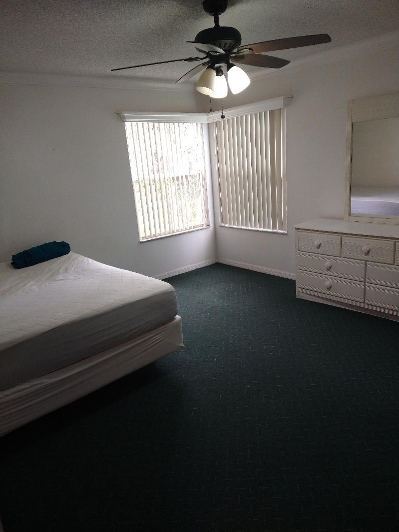 Building Photo - 2727 N Poinciana Blvd