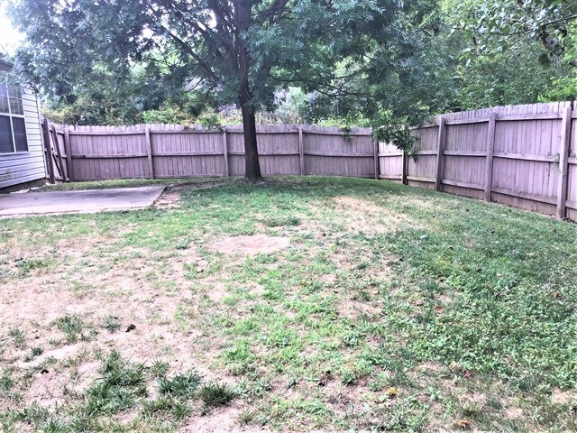 Building Photo - 411 Revis Creek Ct