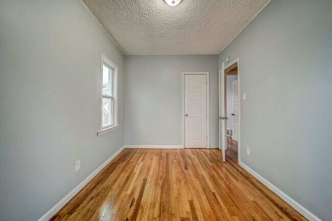 Building Photo - 16225 Hartwell St