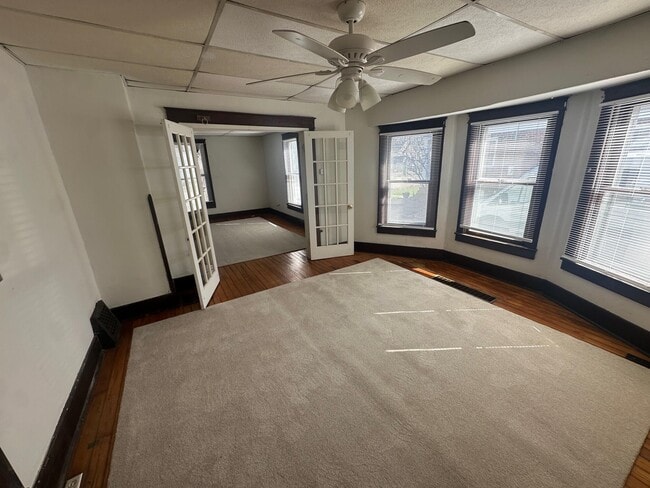 Building Photo - 21 Anderson Ave