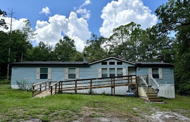 Primary Photo - 149 Aster Ave