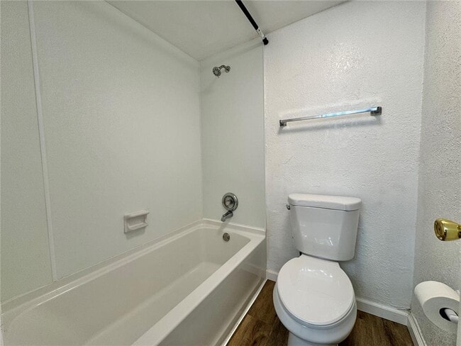 Building Photo - 551 Flemming Way