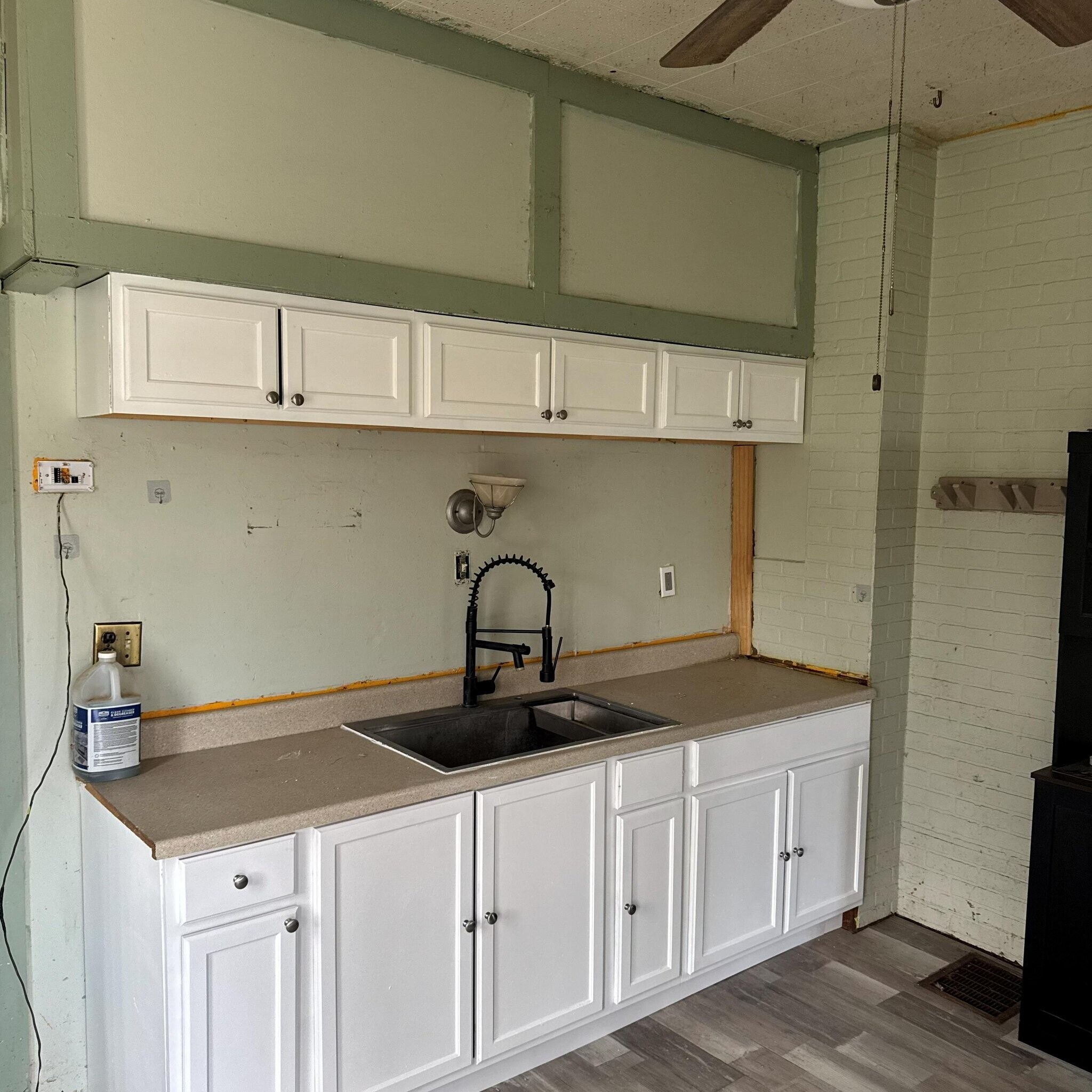 Building Photo - 1629 S Rodgers Ave