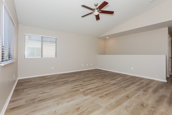 Building Photo - 24455 N Good Pasture Ln