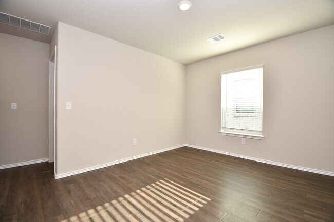 Building Photo - 8110 Wollemi Pne Rd