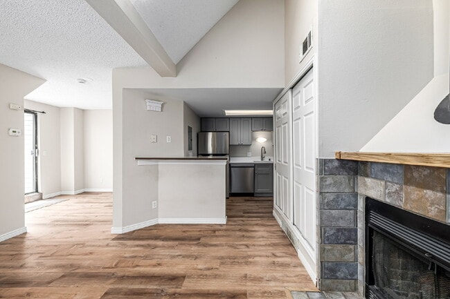 Building Photo - "Cozy 1-Bedroom Condo Retreat in Prime Thornton Location – Perfect for Modern Living!"