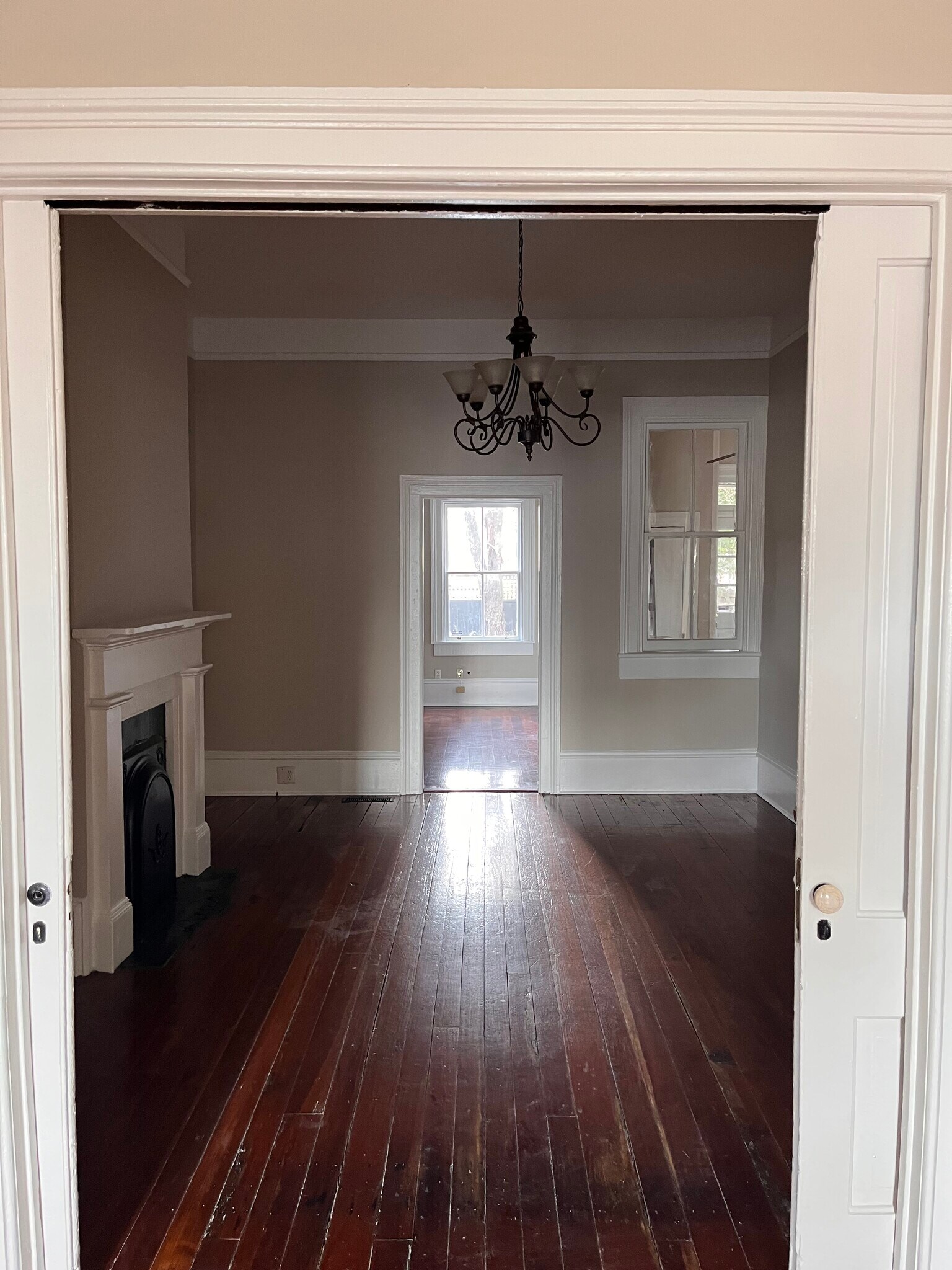 Building Photo - 318 W Bolton St