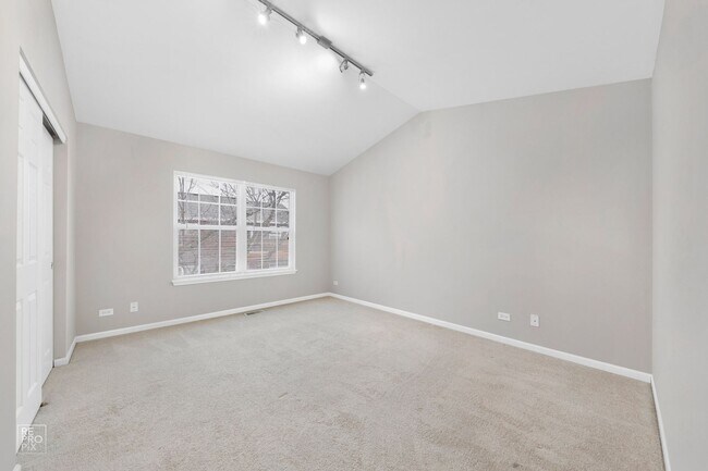 Building Photo - North Naperville Second Floor Two Bedroom Condo