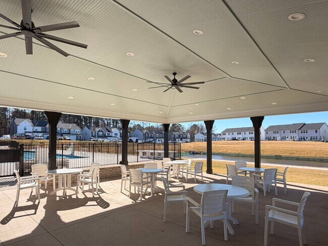 Building Photo - 4033 Kidd Pl