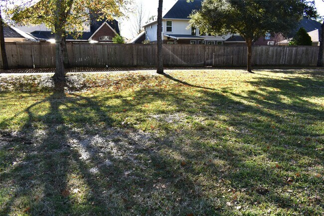 Building Photo - 5302 Fairwick Ct