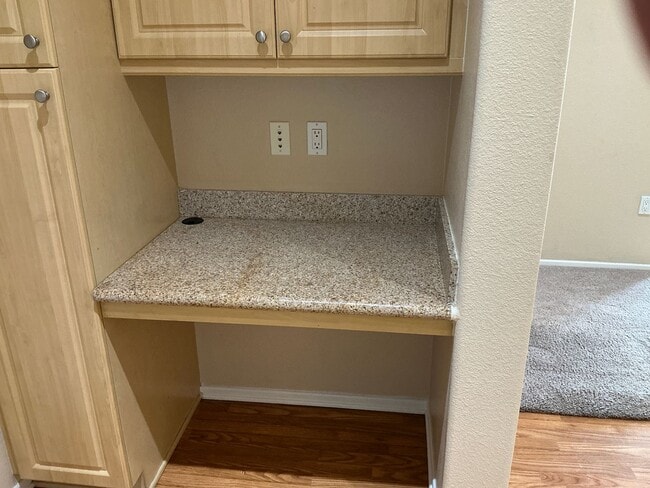 Building Photo - For Lease ~ 1 Bedroom 1 Bath 4th Floor Watermarke Condo in Irvine