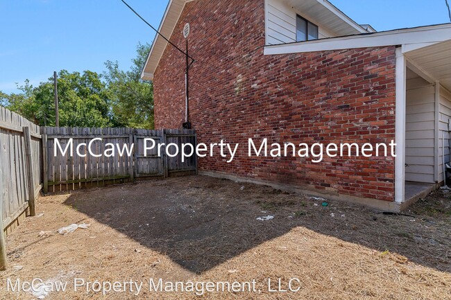 Building Photo - 2 br, 2 bath House - 210 Rolston Rd. Unit 4