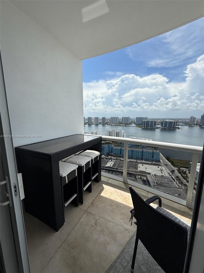 Building Photo - 18201 Collins Ave