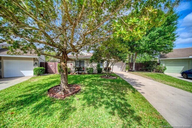 Building Photo - 4181 SW Egret Pond Terrace