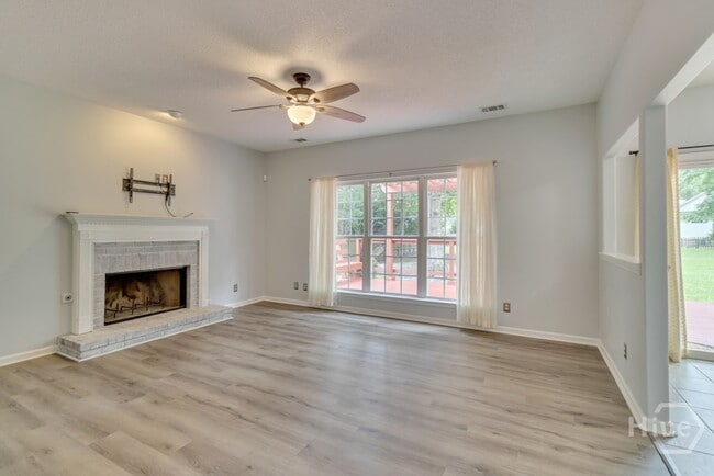 Building Photo - 119 Cherryfield Ln