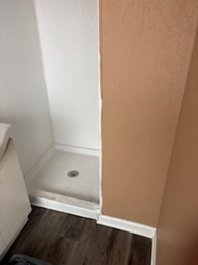 Building Photo - 303 Franklin St