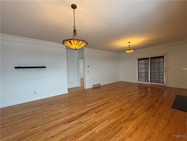 Building Photo - 5210 Hook Cir