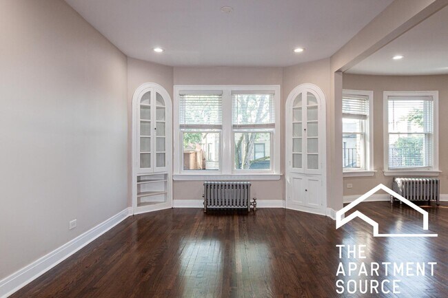 Building Photo - 1432 W Farragut Ave