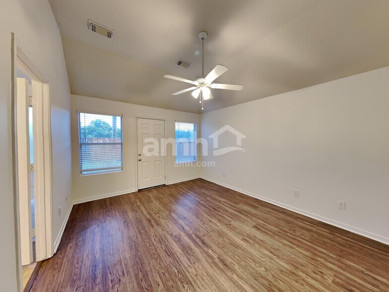 Building Photo - 18514 Inwood Elm Cir