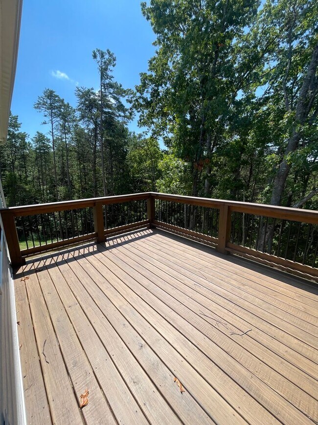 Building Photo - Rental in Ooltewah - 3 Bedrooms + Finished Basement