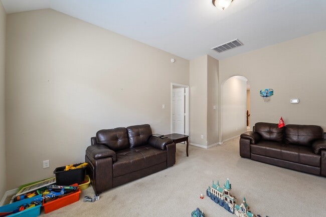 Building Photo - 5515 Mangrove Creek Ln