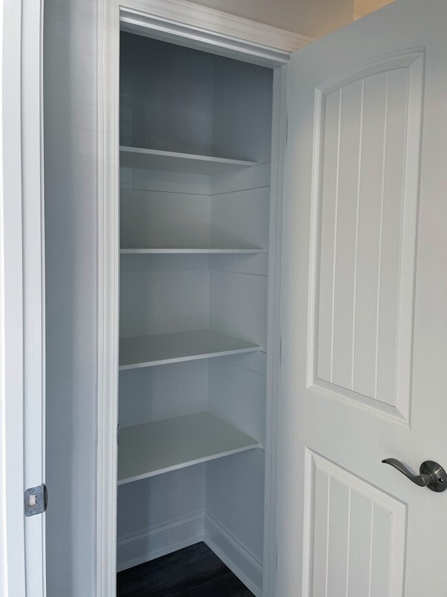 Building Photo - 1284 Payne Rd