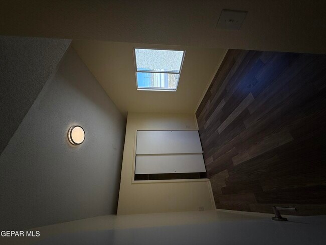 Building Photo - 3633 Waterspring Way