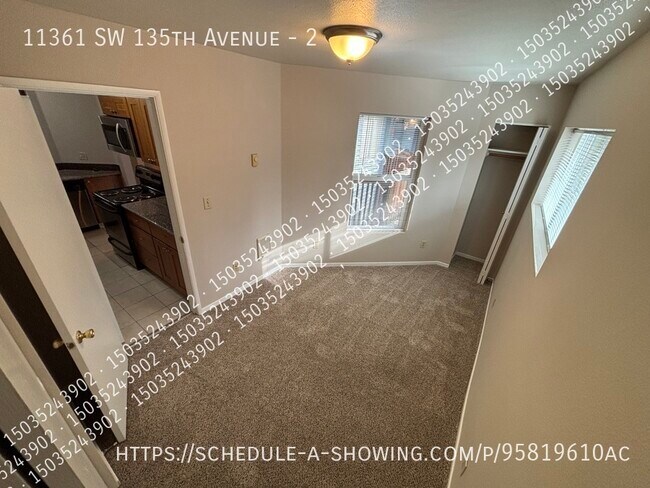 Building Photo - 11361 SW 135th Ave
