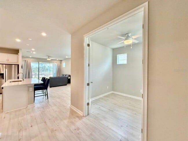 Building Photo - 6044 Timberdale Ave