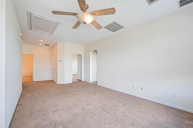 Building Photo - 7510 Shadow Terrace Ln