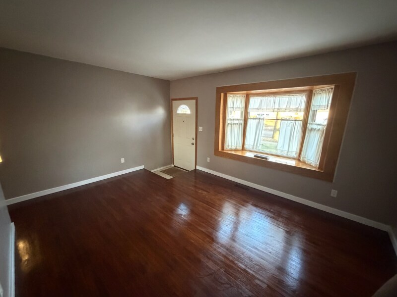 Building Photo - 3526 Berwick Dr