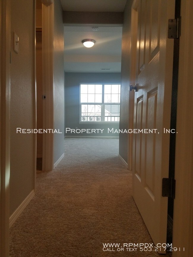 Building Photo - 2 Story Home in Arbor Vineyards neighborhood!