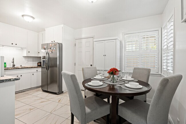 Building Photo - 1751 Belmont Ave