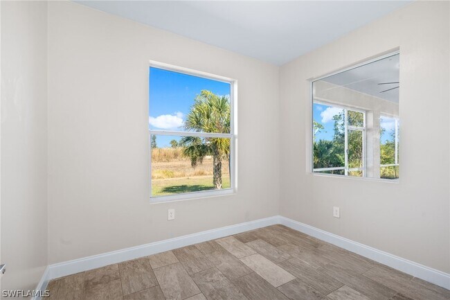 Building Photo - 2708 20th St W