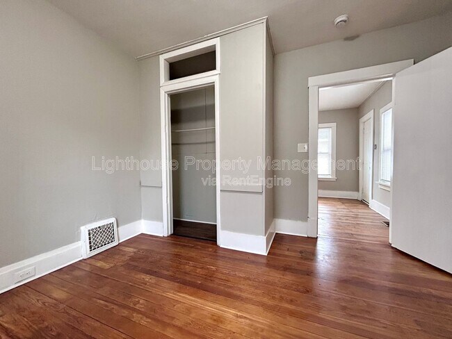 Building Photo - 1768 Elwood St