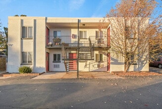 Building Photo - $1,470.95  - 2 Bedrooms, 1 Bathroom, Condo in Denver with Cozy Carpet!