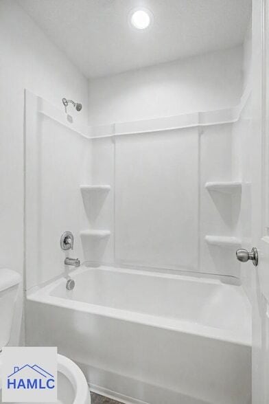 Building Photo - 40 Rimes Ave SE