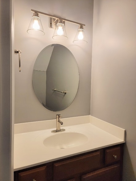 Building Photo - 601 Peletier Loop Rd