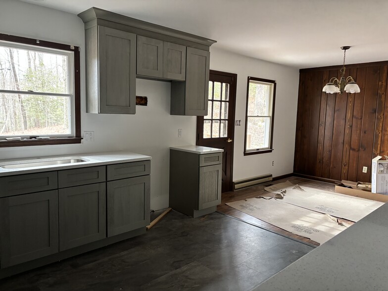 Building Photo - 16 Alpen Rose Way