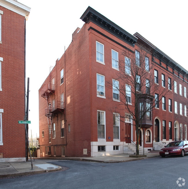 Building Photo - 213 W Lanvale St