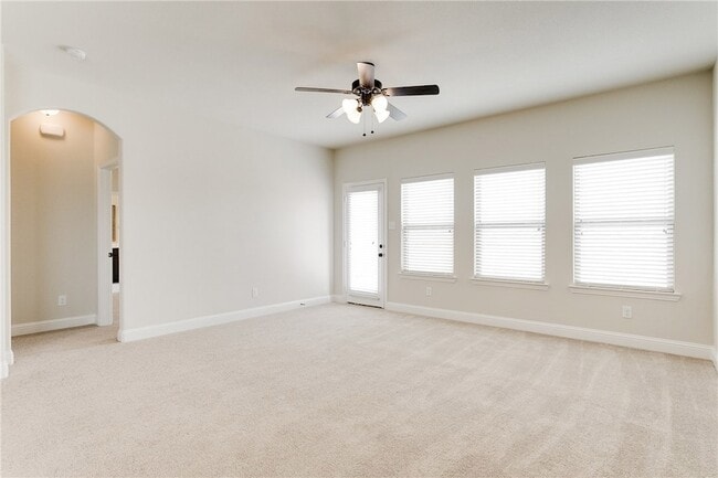 Building Photo - 601 Beechwood Dr