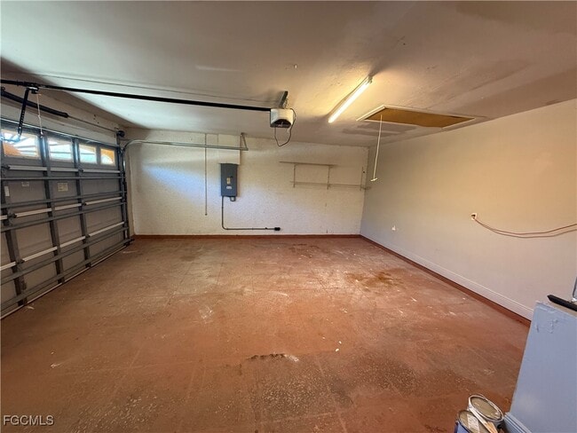 Building Photo - 750 Halsey Ave