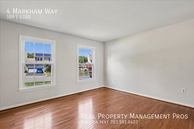 Building Photo - 4 Markham Way