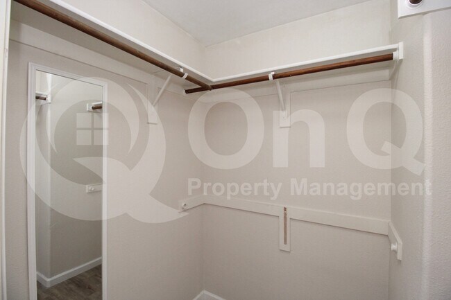 Building Photo - 6900 E Princess Dr