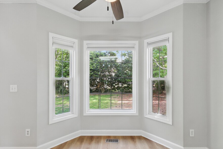 Building Photo - 4418 Gallatree Ln